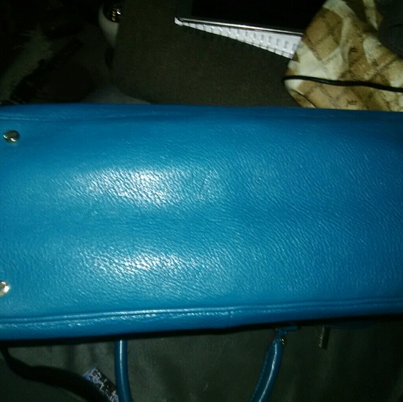 New Tory Burch Bag - Picture 8 of 8